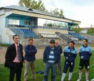 Vineri pe Milcovul sunt asteptati viceprimarul Matisan, consilieri locali, presedintele CA Petre Plopeanu, directorul Marian Radulescu, consilieri locali, primarul Decebal Bacinschi si posibili viitori sponsori ai fotbalului focsanean...toti trebuie sa sc