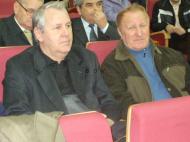 Passan si Dumitrescu, alti doi profesori care au iesit la pensie si a uitat toata lumea de ei...nu este normal...