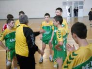 Adjudul in grafic la handbal juvenil...