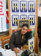 Capitanul echipei de volei a CSM 2007 Focsani, Adina Sava, a scris in cartea de onoare a clubului Juventus Focsani...