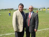 Doi primari cu dragoste pentru sport si pentru fotbal...Zar Alexandru si Gheorghe Macovei...