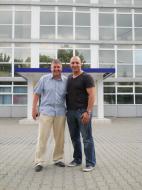 Dima Dragos Nicolae, alaturi de profesorul Viorel Paizan, va invita sa sustineti STEJARII DE ROMANIA la CUPA MONDIALA DIN NOUA ZEELANDA... de aici din Vrancea...