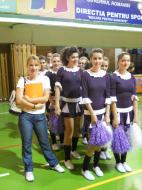 Oana Apostu, o profesoara de educatie fizica si sport cu dragoste de meserie si de copiii...