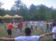Ionica Serea in mijlocul horei din iarba padurii, la banchetul de sfarsit de campionat 2010 - 2011...