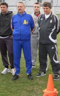 Pompiliu Borza, varful primei promotii de antrenori de fotbal cu licenta UEFA C din Vrancea in 2010-2011!