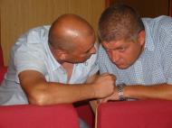 Un meci intre Manta si Paizan care nu se poate termina egal la finalul stagiunii fotbalistice 2010 - 2011...merita vazut...