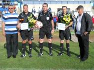 Poza de retragere a doi mari arbitri de fotbal din Vrancea, Danut Dumitriu si Luci Stanila...