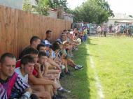 Tribuna a II-a a stadionului din Cimpeneanca...