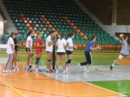 Frumoasele jucatoare de la Academica va invita sambata si duminica la Catedrala Sportului Vrancean la turneu de pregatire...intrarea gratuita...