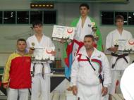 Bogdan Alpreotesei alaturi de sensei...