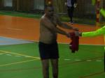 CALU a facut meciul vietii!Dupa ce si-a aratat fizicul de model, arbitrii l-au imbracat!