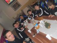 CFT Juventus Focsani si-a urat La multi ani la un pahar de suc si o pizza la Pizzeria Venezia din Focsani...