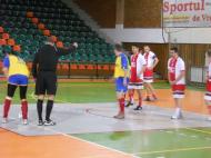 Danut Dumitriu, un arbitru tanar de categoria old-boys...