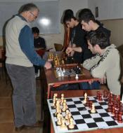 Profesorul Enache Patrascu a facut o traditie din acest simultan dedicat aniversarii Colegiului National Unirea din Focsani...respectul SDV domnului profesor, cu dragoste...