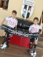Culorile pe care le reprezentam au aproape 20 de ani in Vrancea... vom lupta pentru ele...Forza Juve...