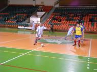 Iulian Iacob se distreaza la minifotbal...