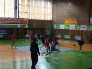 Arbitrul competitiei, profesorul Catalin Danciu, a tinut in frau viteza de joc a competitiei...