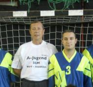 Sergiu Craciun(in tricou alb) are sanse mari la preluarea stafetei de la maestrul Catrinescu...vom vedea cine vine pe turnanta...