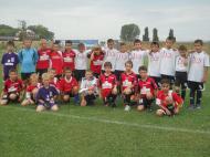 Un mesaj de la copiii care fac fotbal in Vrancea...vrem echipa de fotbal serioasa la Focsani...nenea adultii, se poate?...