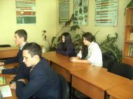 Elevi de la LPS Focsani si de la CM C. Moldovenesc impreuna in banci...