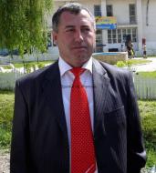 VICTOR ROMAN UN OM DEVOTAT...