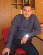 Mihai Petrut, directorul LPS - CSS Focsani va ureaza La multi ani ...