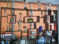 Vitrina cu trofee a Centrului de Copii si Juniori al FC Ceahlaul...