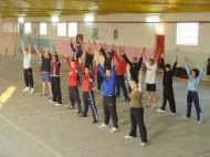 Fostii studenti din Focsani de la Educatie Fizica de la Baritiu, unii actuali profesori, sustin si ei cresterea numarului de ore de sport din orarul scolar din Romania ...