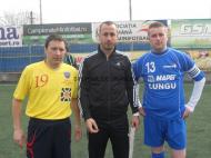 Arbitrul Bucataru si doi capitani ...