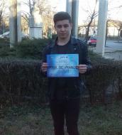 Un zambet de la campionul Razvan Macovei prin intermediul ziarului Sportul de Vrancea ...