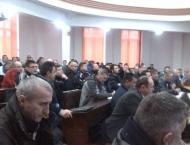 Nicu Petrea si Misa Alexandru de la Vrancea si Teodor Stet de la Neamt in primele randuri ...