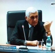 Primarul Bacinschi se gandeste de 10 ani la semnul de intrare in Focsani dinspre Marasesti. Acum visul i s-a aprobat ...se face in 2014 ...