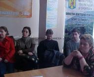 La ora a fost invitat si presedintele CJE Vrancea, Codrin Bostan, elev la CN Unirea Focsani (foto dreapta) ...
