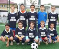 Dragos Labunt, Robert Ichim, Cristian Emanuel si foarte multi altii au inceput fotbalul la CFT Juventus Focsani ... primul club nu se uita niciodata ... 