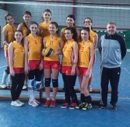 Colegiul National Unirea Focsani este campioana judeteana la volei fete licee la ONSS in 2014 ... din nou ...