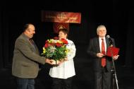 Maria Rusan a primit un buchet de flori din partea lui Romulus Buzatelu ...