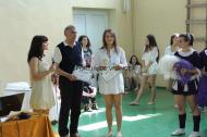 Lavinia Novac de la CN Unirea tripla castigatoare, felicitata de Ioana Paizan si Ionel Ambrosie ...