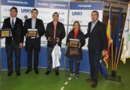 Marius Ulmeteanu si premiatii sai de gala ...