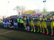 Aplauzele echipelor inaintea derbyului minifotbalului vrancean ...