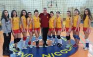 Colegiul National Unirea Focsani a castigat Cupa 1 Decembrie 2015 la volei fete ... 