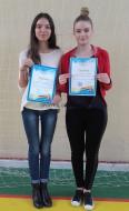 NICOLAE ANDREEA SI SMADA MIHAELA, LOCUL I SI III LA CUPA 1 DECEMBRIE 2015 LA BADMINTON ...