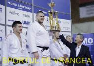 Daniel Natea, premiat la FOCSANI ...