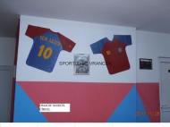 La vestiarele de la Adjud sunt poze cu istoria fotbalului focsanean. Multumim Adjudului pentru fair-play...