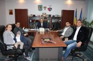 DE PUS IN RAMA LA INTRAREA IN PRIMARIA FOCSANI: Primarul actual al Focsaniului, Cristi Misaila, Alina Dumitru, Ilias Iliadis si Adrian Croitoru ...INCREDIBIL, DAR ADEVARAT !!!