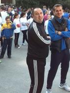 Florinel Tudosa a renuntat la crosuri, competitii de fotbal si volei scolare pentru sedintele cu directorii si binenteles a schimbat si costumele ...