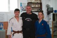 SDV TV crede cu tarie cu unul dintre cei doi campioni, Mircea Tomescu sau Ramona Micula va urca pe podiumul olimpic, poate chiar amandoi ! Este pariul SDV cu sensei Zisu ...