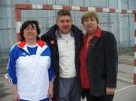Subsemnatul alaturi de doua mari doamne ale sportului constantean: in stanga Elena Buhaiev, inspector EFSla ISJ C-ta si in dreapta Elena Francu, directoarea DSJ C-ta