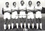 Jucam maine si pentru istoria si traditia fotbalului vrancean, pentru Ghita, Iordache, Galan, Chioveanu, Zait, Gheorghe, Antipa, Paraschiv, Pastia, Costea, Canaragiu, Burleanu, Sima, Rusu, Jelea, Bratu, Colceag, etc. ... jucam pentru Focsani, jucam pentru