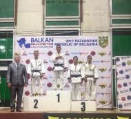 LARIS BORS CAMPION BALCANIC LA JUDO IN BULGARIA ...