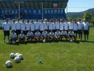 LPS Focsani juniori B in noul echipament de prezentare in cantonamentul de la Poiana Brasov 2017 ...